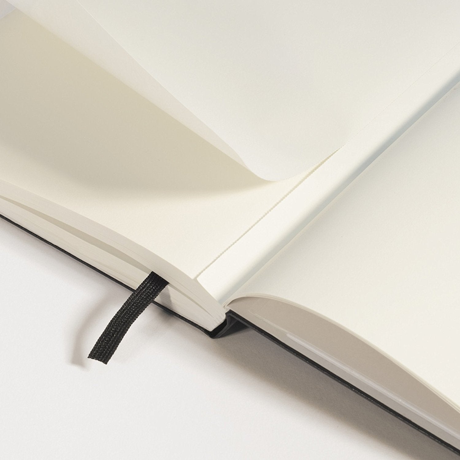 CAIET A5 VELIN COPERTA RIGIDA ROSU INCHIS LEUCHTTURM