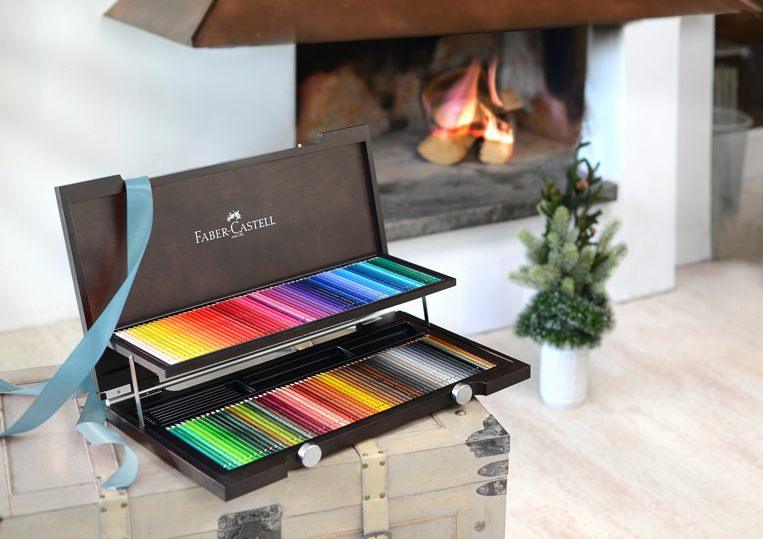 CUTIE LEMN 120 BUCATI CREIOANE ACUARELA ALBRECHT DURER FABER-CASTELL