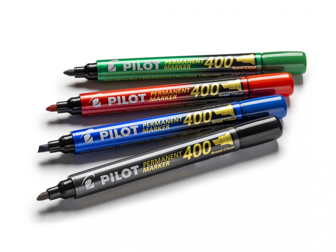 MARKER PERMANENT NEGRU VARF TESIT 4MM P400 PILOT