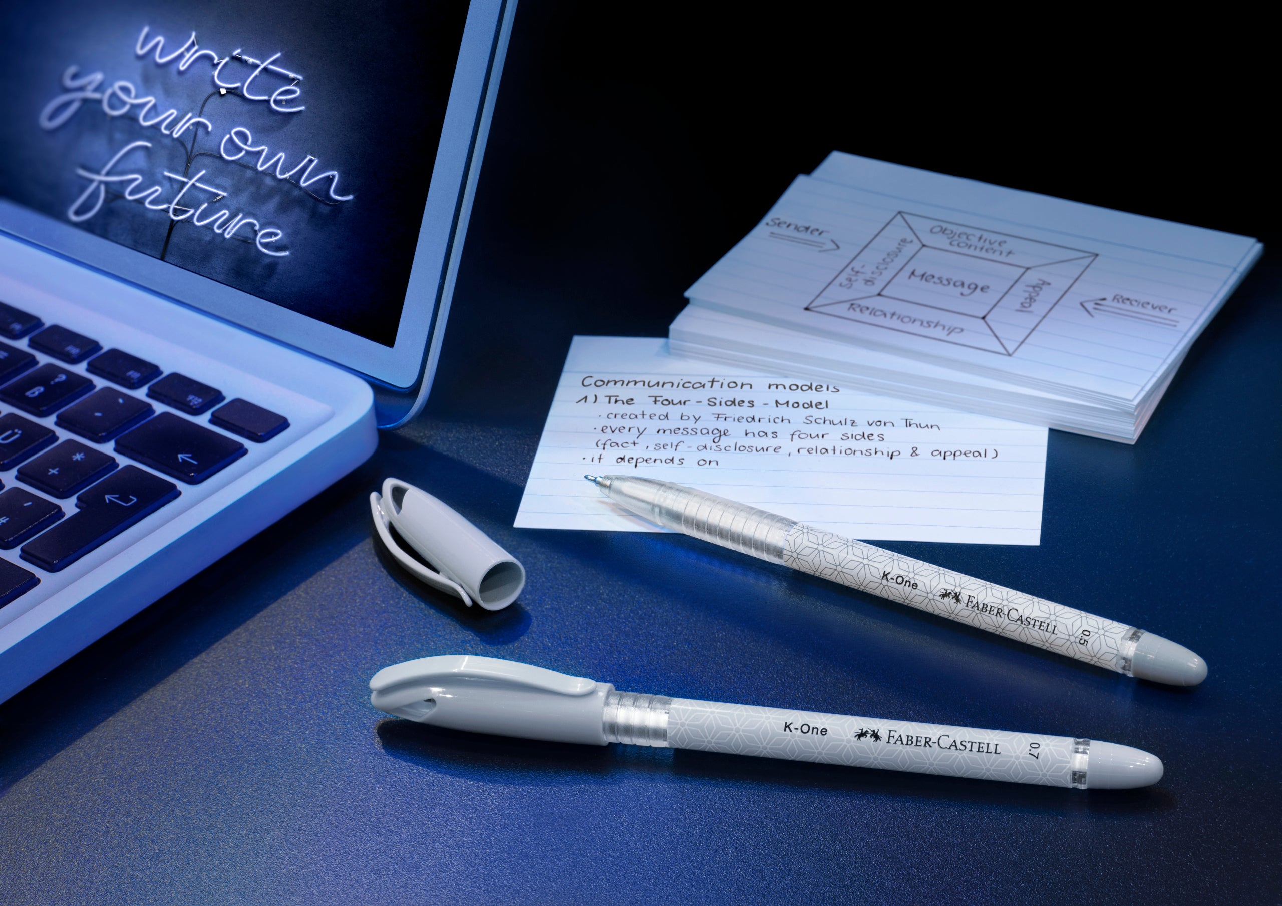 PIX UNICA FOLOSINTA 0.7MM NEGRU K1 FABER-CASTELL