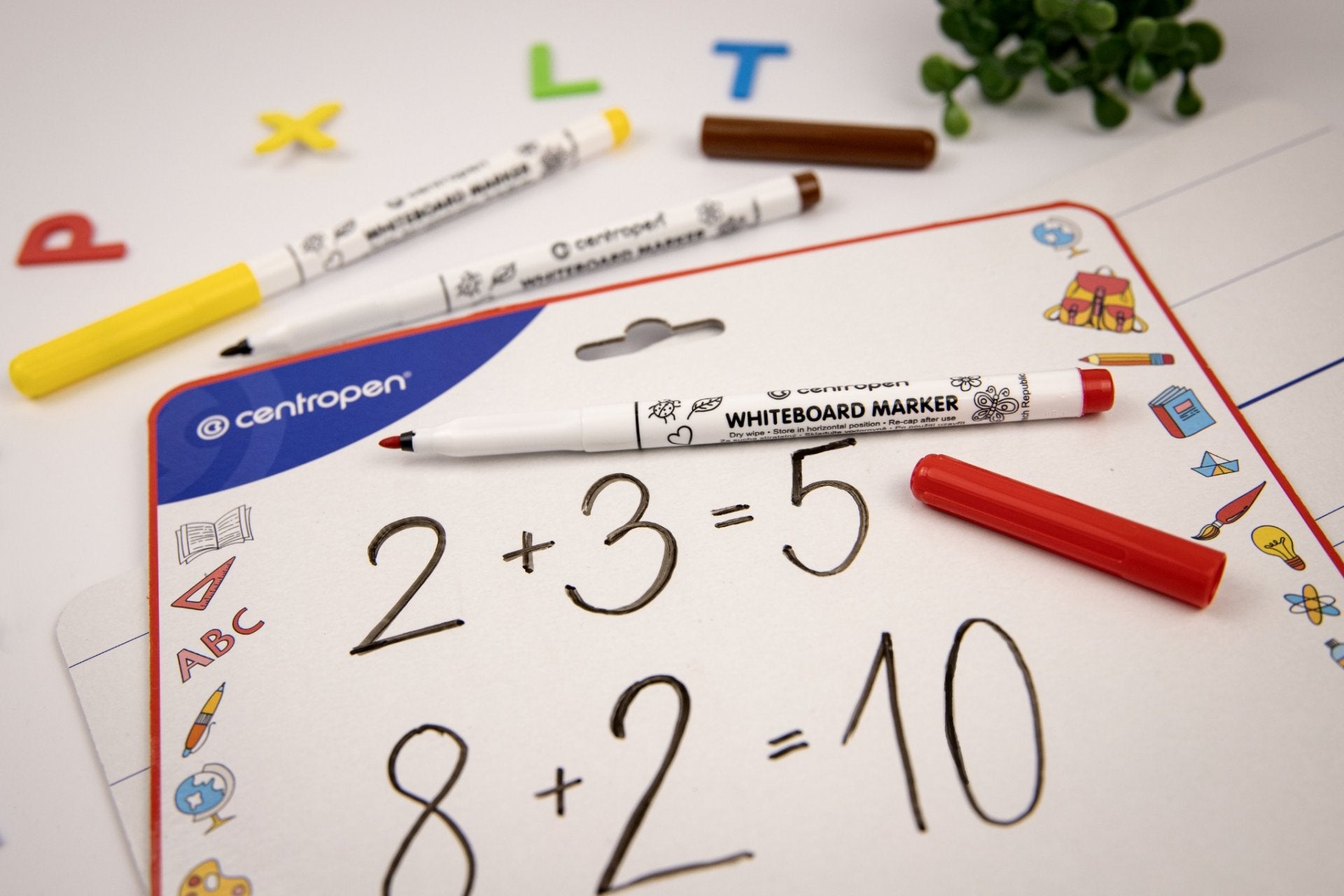 TABLA SCOLARA 2 FETE + 2 MARKERE WHITEBOARD 21 x 29.7 CM CENTROPEN