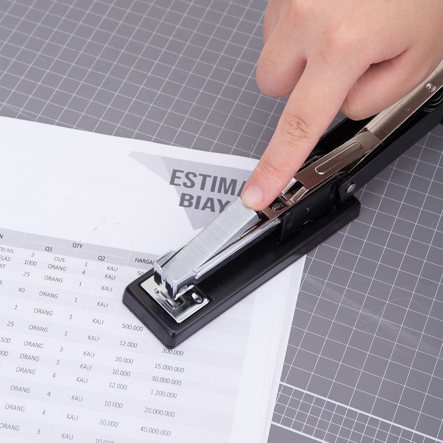 CAPSATOR 25 COLI 24/6 METALIC HALF STRIP DELI