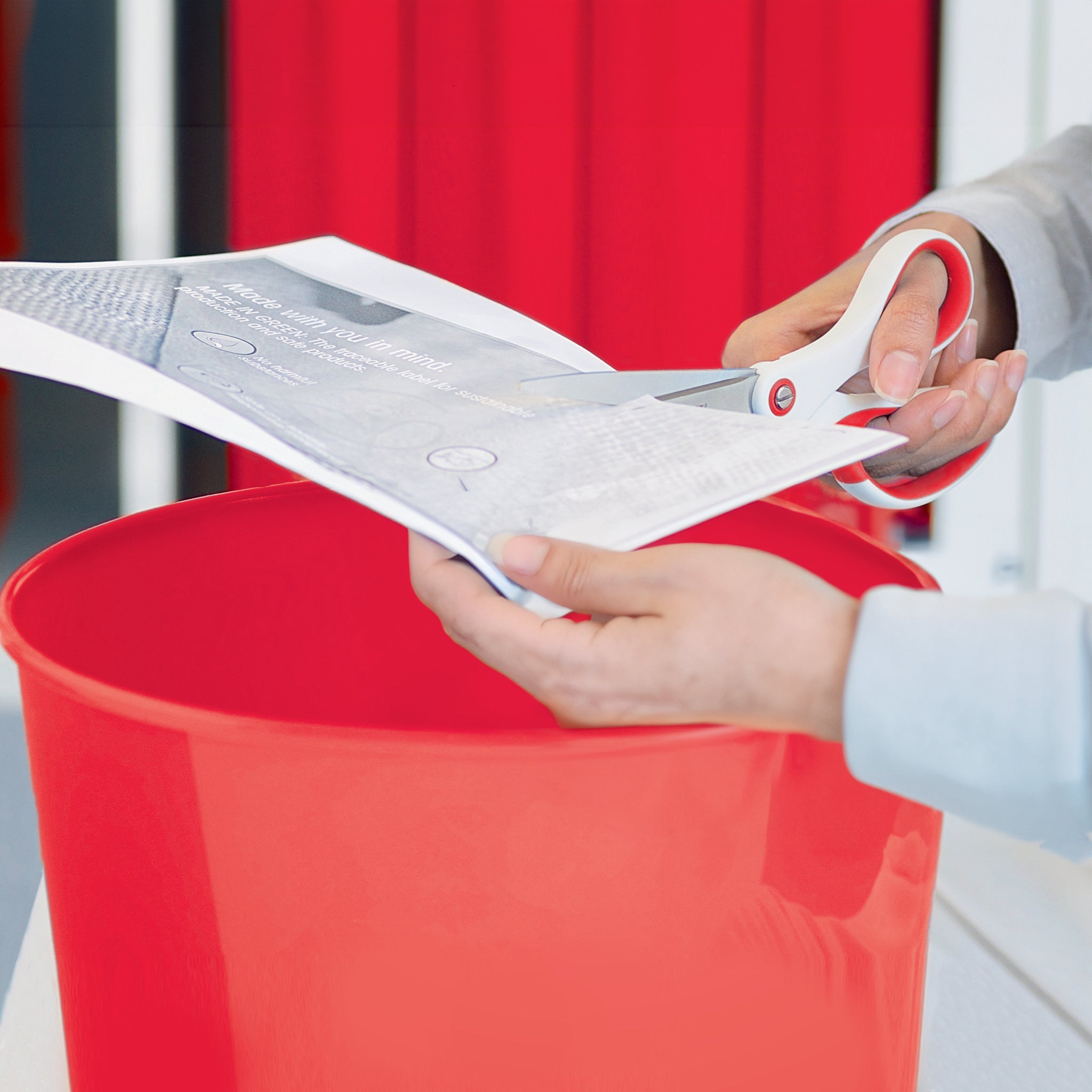 COS BIROU 15L ROSU WOW LEITZ