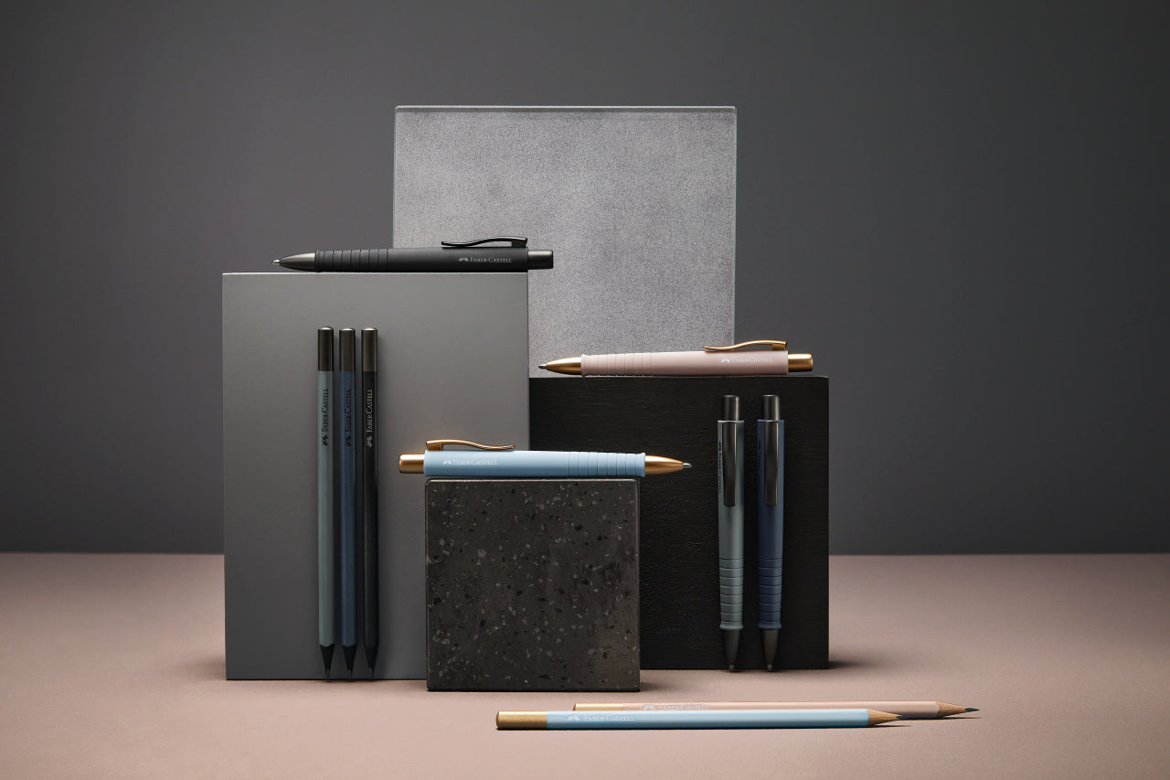 CREION GRAFIT LEMN NEGRU URBAN ALBASTRU NAVY FABER-CASTELL