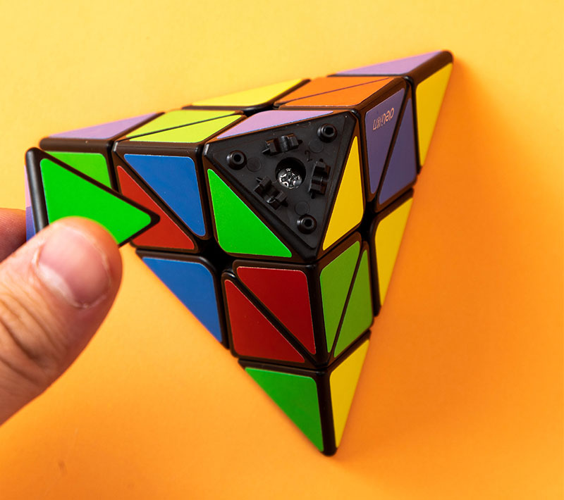 JOC MAGIC PIRAMIDA COLOR DELI