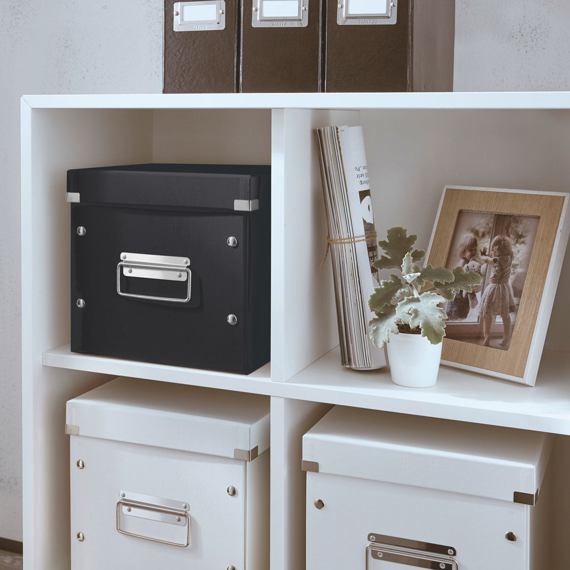 CUTIE CLICK&STORE MEDIE CUB NEAGRA LEITZ