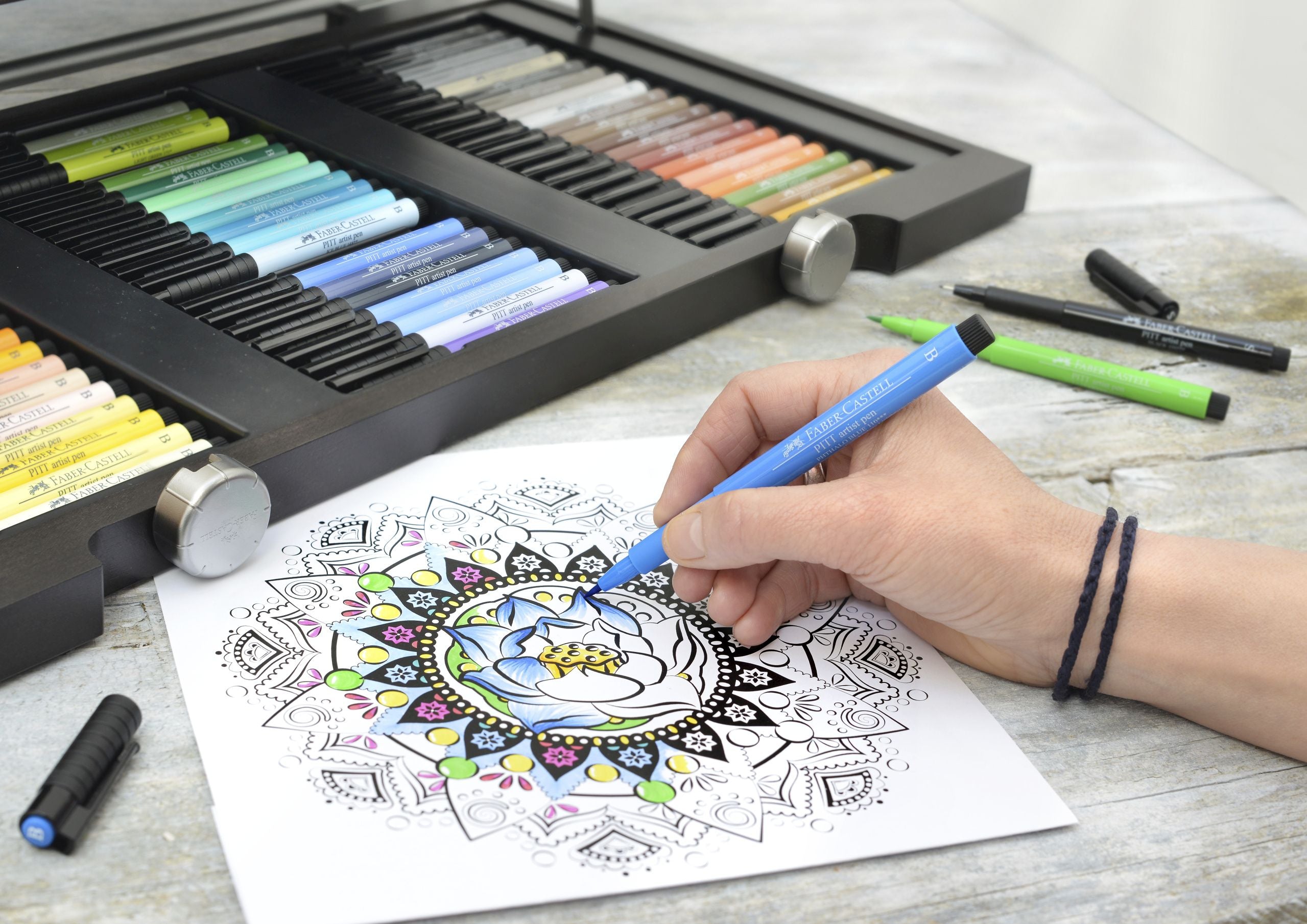 CUTIE LEMN 90 BUCATI PITT ARTIST PEN FABER-CASTELL