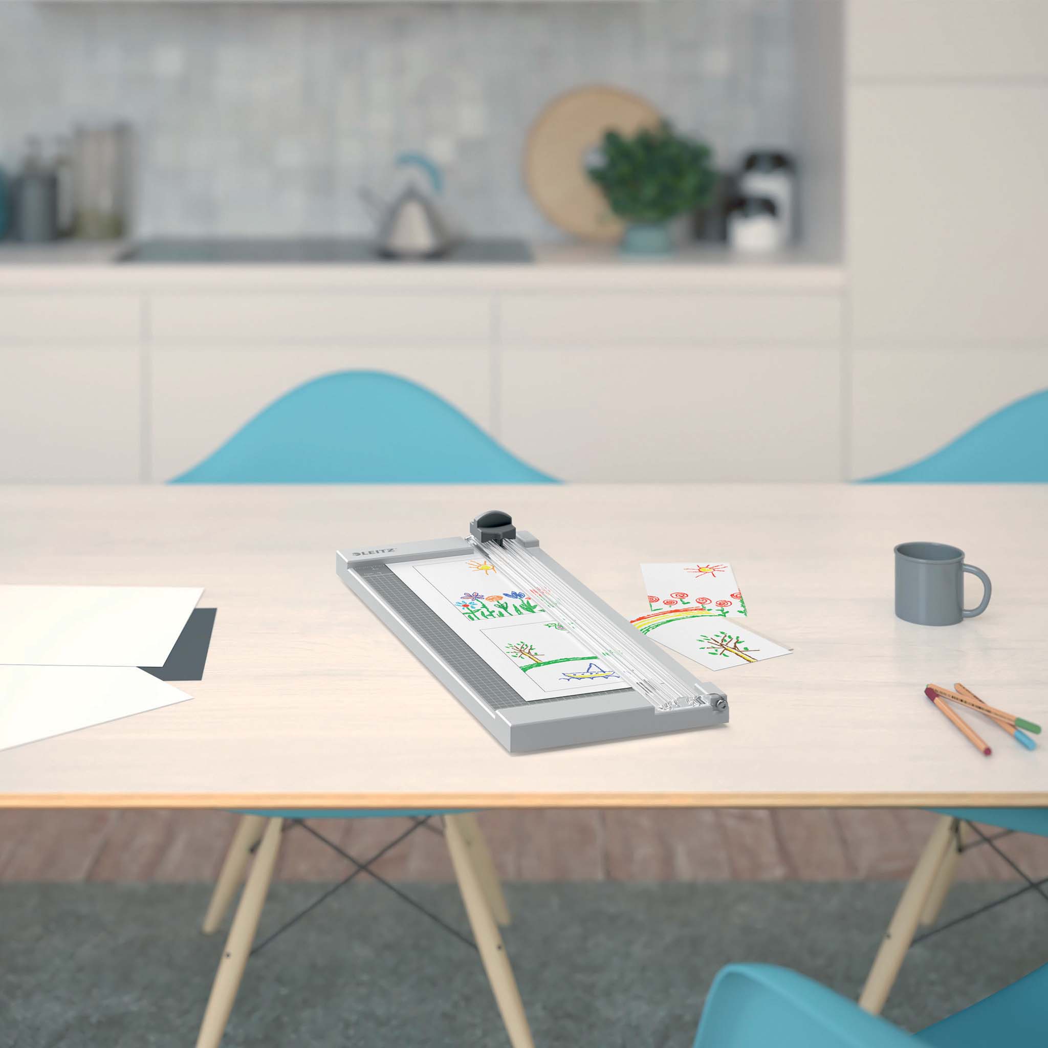 GHILOTINA CU DISC HOME PRECISION A4 8COLI LEITZ