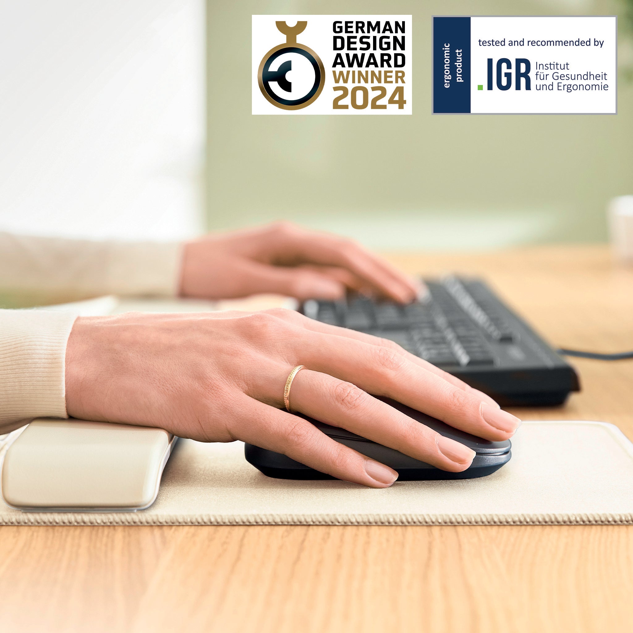 MOUSE PAD SI SUPORT INCHEIETURI GRI PASTEL ERGO LEITZ