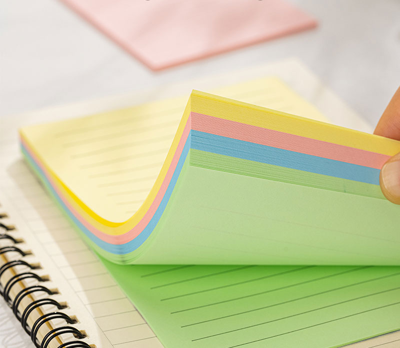 NOTES ADEZIV 76 x 76 MM 4 x 25 FILE R-V-G-A LINIAT DELI