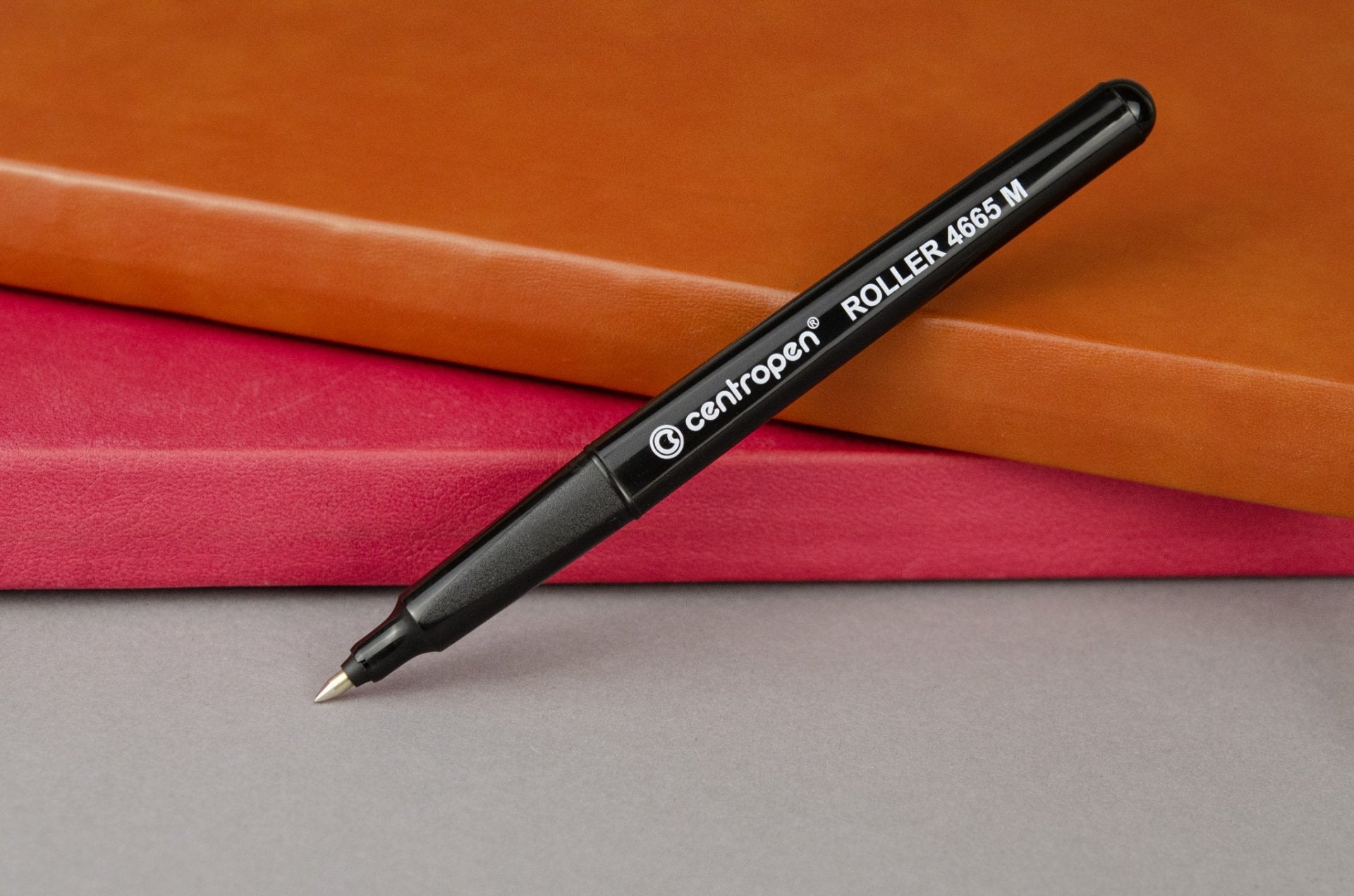 ROLLERBALL ALBASTRU 0.6MM 4665M CENTROPEN